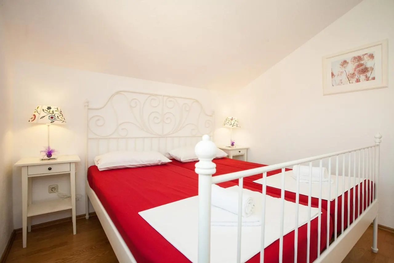 Apartments Dino Krk Town